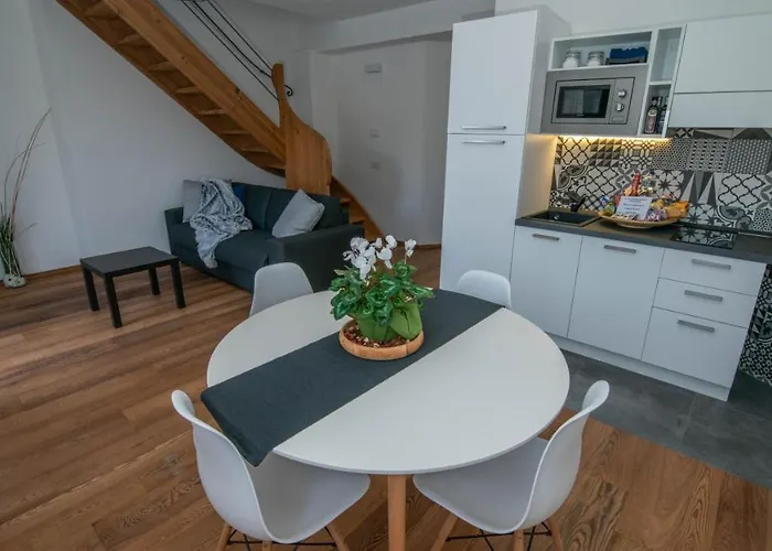 La Gondola * Lezzeno