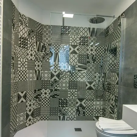 La Gondola * ليتْسّينو